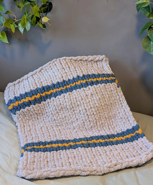 Chunky Knit Baby Blanket