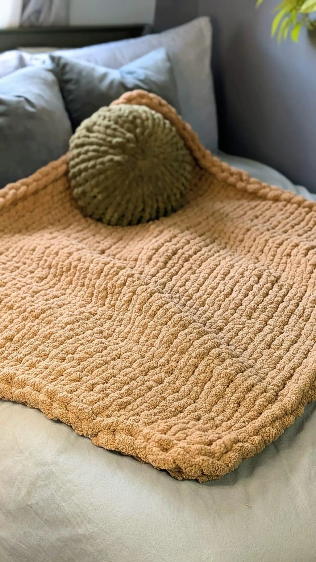Tan Chunky Knit Throw