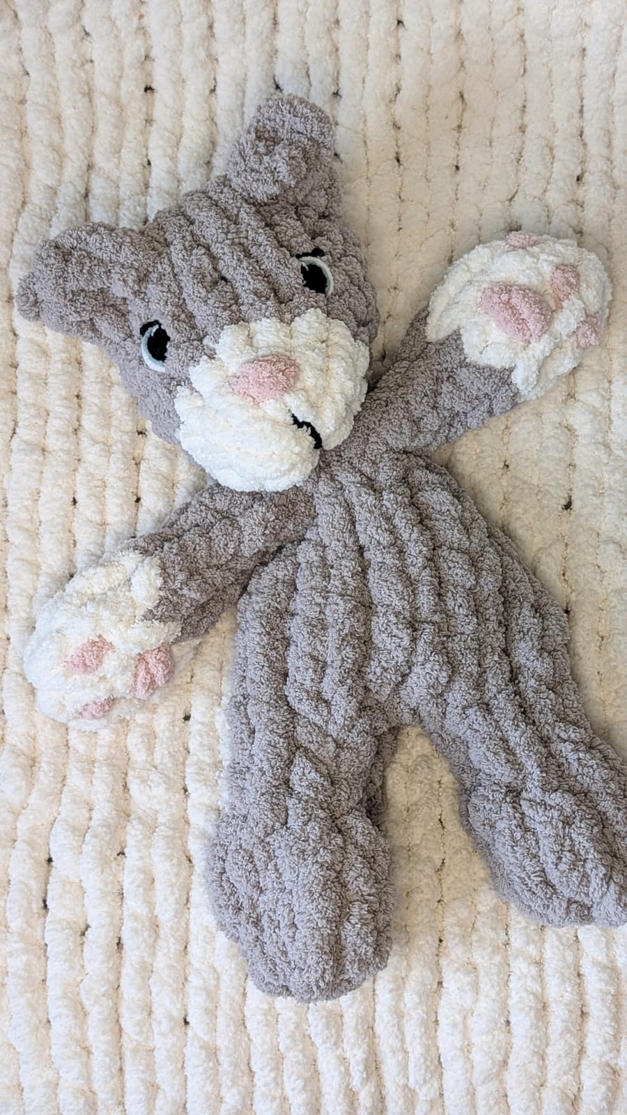 Chunky Knit Cat Snuggler